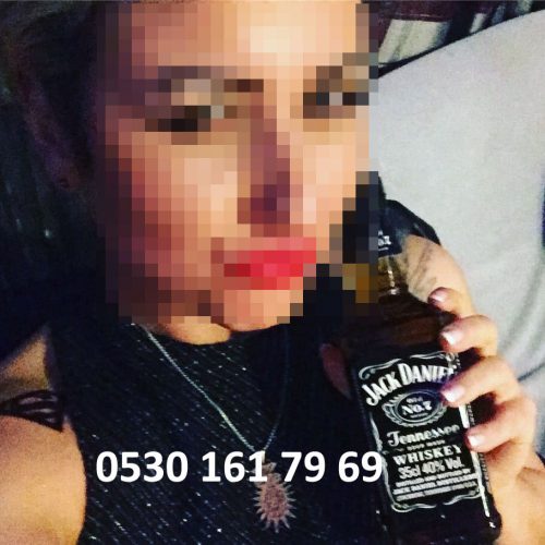 Baştan çıkaran eve gelen bayan Ilayda