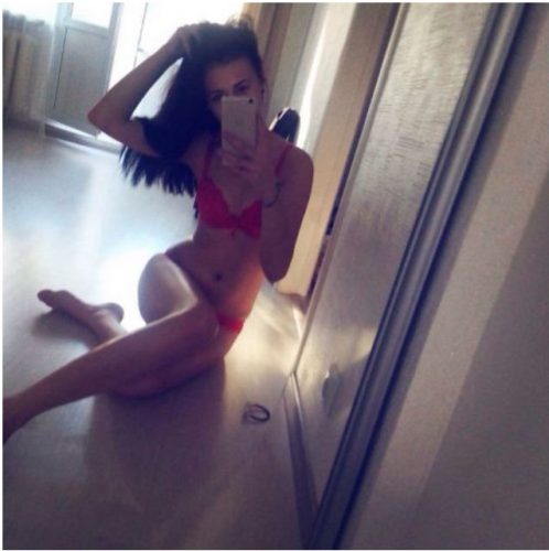 Baştan çıkaran fatezi yapan escort Ayşan
