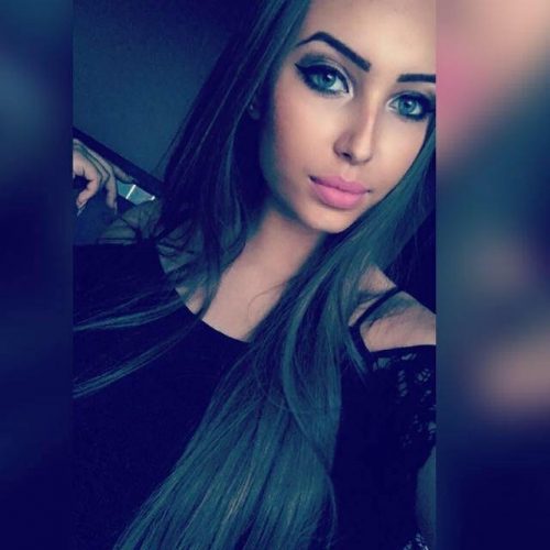 Çekici oral yapan hanım Eylül