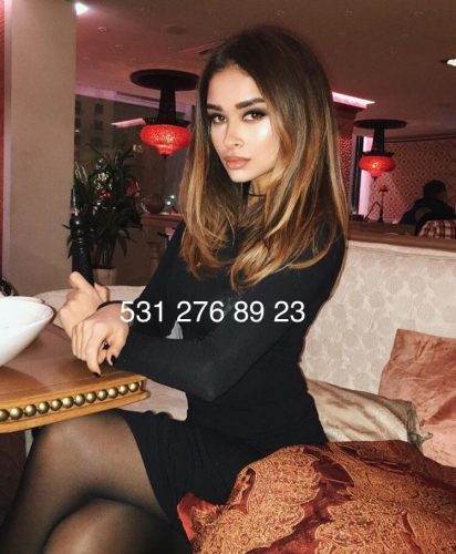 Cıvıl-cıvıl olgun eskort Nagehan
