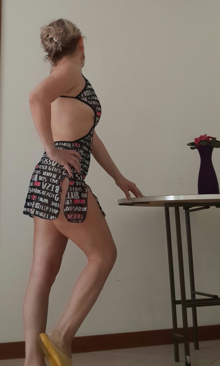 Güzel eve gelen hanım Meriç