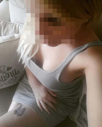 Güzel ön sevişme yapan Meliha