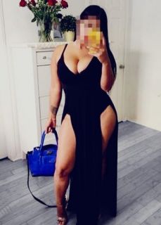 Seksapel escort Leyla