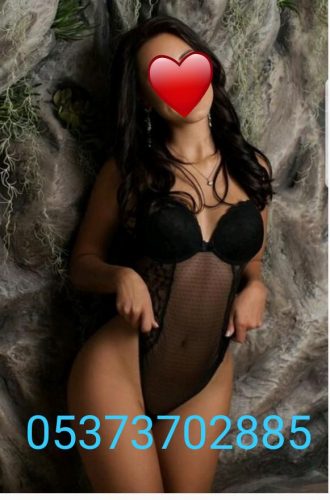 Şımarık masaj yapan escort Nihal